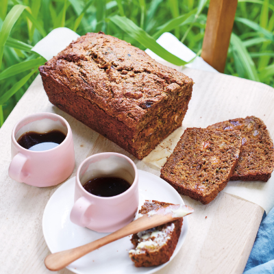 courgette-mint-and-sultana-tea-bread