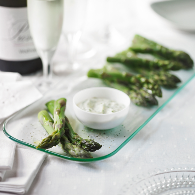 asparagus-with-aioli