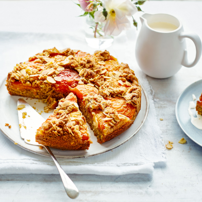 apricot-and-cardamom-crumble-cake
