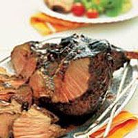 barbecued-leg-of-lamb-with-anchovies-and-garlic