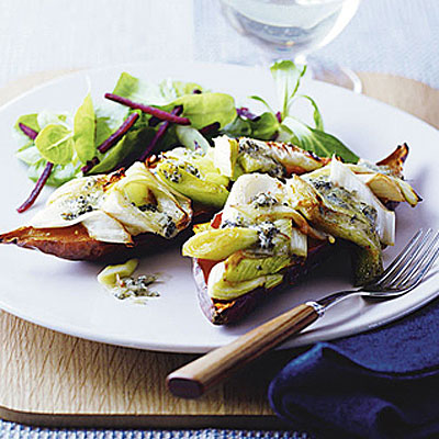 baked-sweet-potatoes-with-stilton-and-leeks
