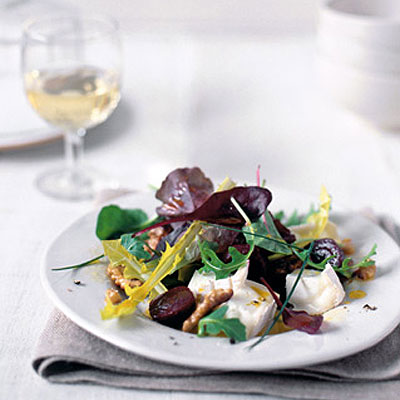 beetroot-salad-with-goats-cheese-and-walnuts