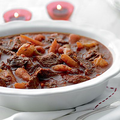 beef-pastitsada-with-allspice-and-red-wine
