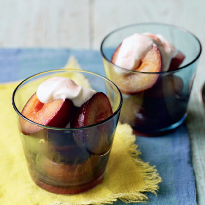 baked-plums-with-orange-yogurt