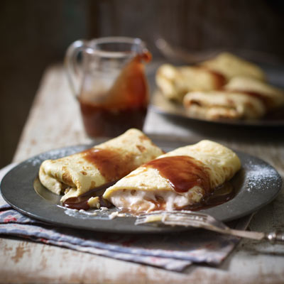 banana-filled-pancakes-with-lyles-syrup-drizzle