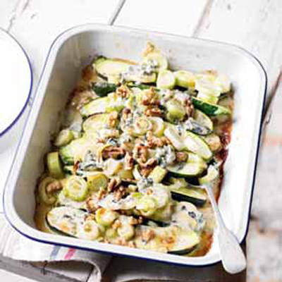 baked-courgettes-with-leeks-and-blue-cheese