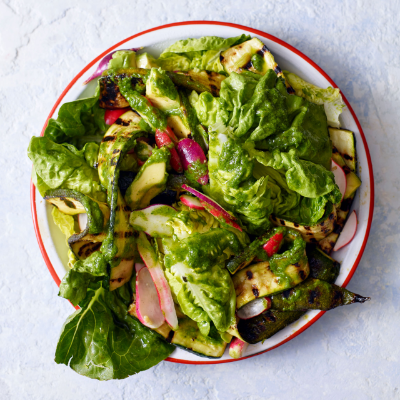 baby-gem-courgette-and-avocado-salad-with-grilled-salad-onion-dressing