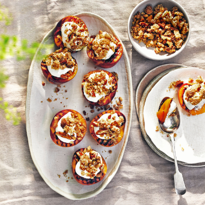 barbecued-nectarines-with-amaretto-crunch-and-cream