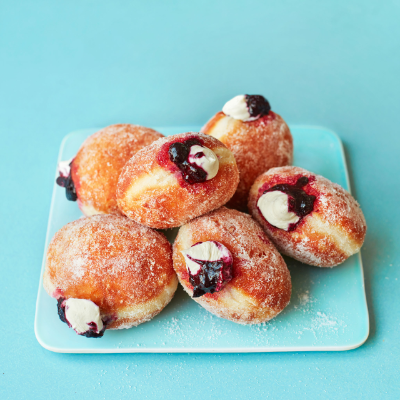 blueberry-cheesecake-doughnuts