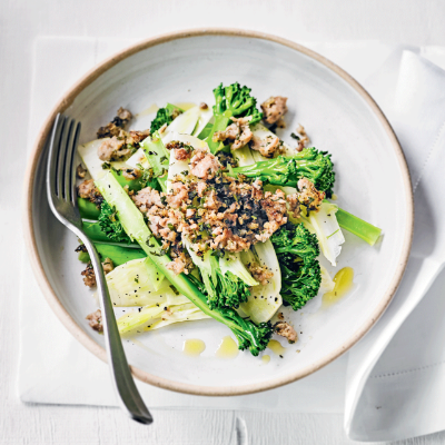 broccoli-fennel-with-sage-sausage-crumbs
