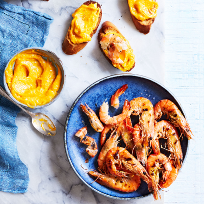 barbecued-prawns-with-croutons-and-rouille