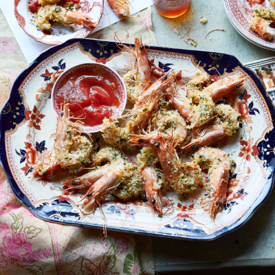 crispy-coconut-prawns-with-chilli-dipping-sauce