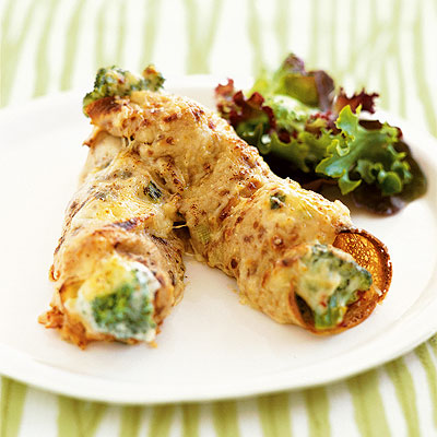 cheesy-pancakes-with-cauliflower-and-broccoli