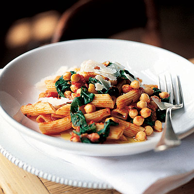 chickpea-and-spinach-pasta