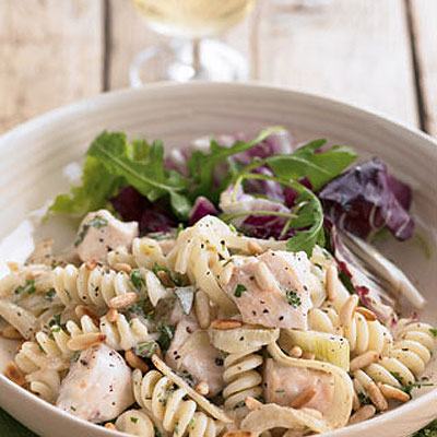 creamy-salmon-pasta-with-fennel-and-fresh-herbs