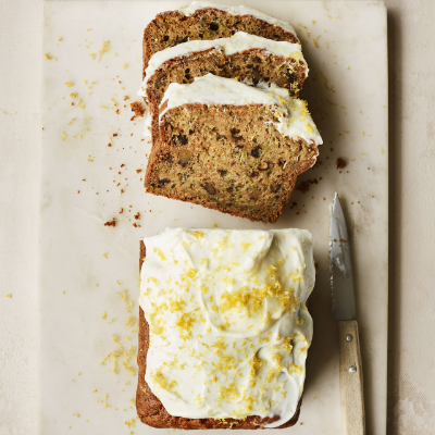 courgette-loaf-cake-with-lemon-frosting