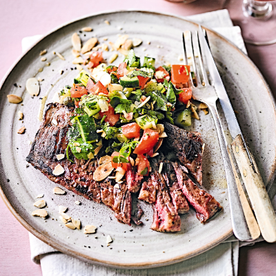 chopped-salad-with-bavette-steak