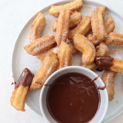 churros-with-chocolate-dipping-sauce