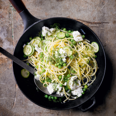 courgette-pea-goat-cheese-pasta