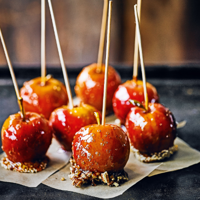 crunchy-bottomed-toffee-apples
