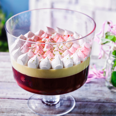 cherry-bakewell-trifle