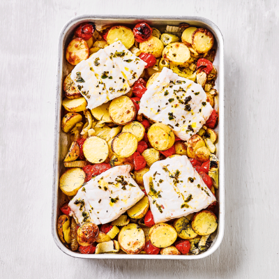 cod-traybake-with-potatoes-fennel-and-tomatoes