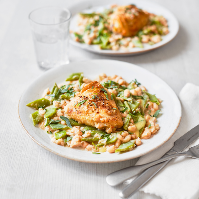 roast-chicken-thighs-with-creamy-beans