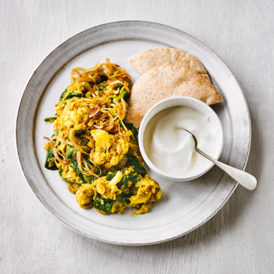 dhal-with-spinach-cauliflower