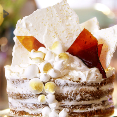 the-meringue-girls-winter-wonderland-cake