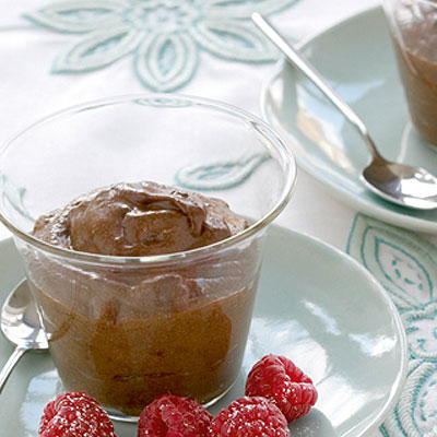 ginger-chocolate-mousse-with-fresh-raspberries