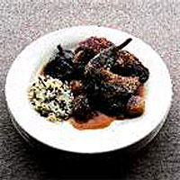 guinea-fowl-with-shallots-mushrooms-and-red-wine