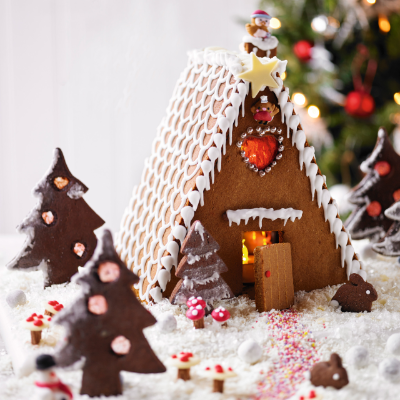 gingerbread-house-by-fiona-cairns-recipe-waitrose