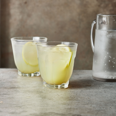 grape-lemon-cocktail