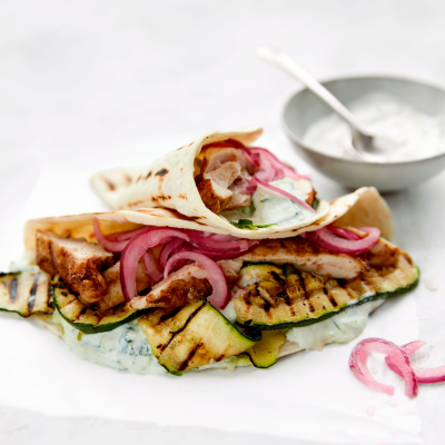 griddled-chicken-with-tzatziki-courgette