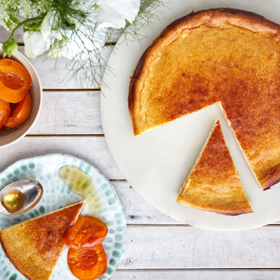 honey-and-ricotta-flan-with-apricot-compote