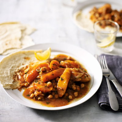 spiced-vegetable-tagine-with-chickpeas