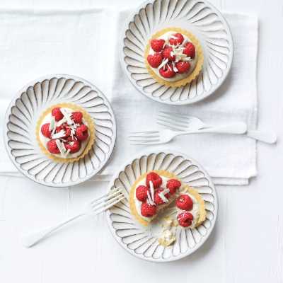 raspberry-white-chocolate-cardamom-tarts