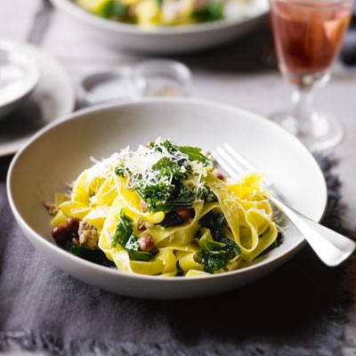 italian-winter-pasta-with-sausage-kale-and-beans