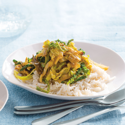 keralan-curry-with-cabbage-and-coconut
