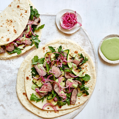 lamb-flatbreads-with-spicy-cashew-dressing