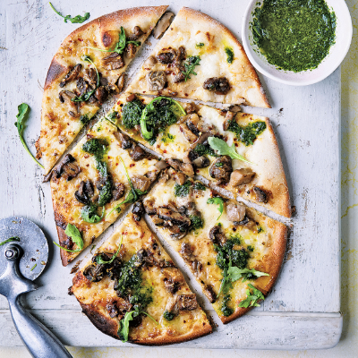 mushroom-mozzarella-pizzas-with-herb-oil