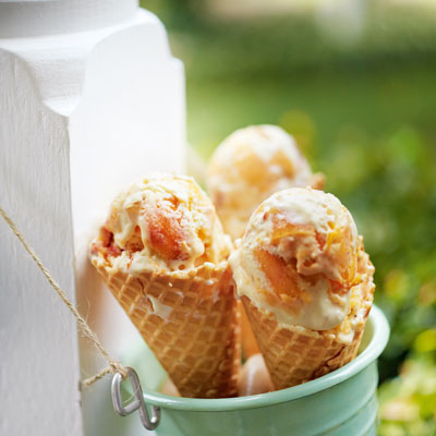 no-churn-peach-ginger-ice-cream