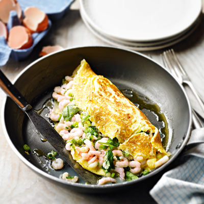 prawn-and-salad-onion-omelette