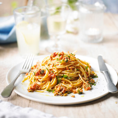 pasta-with-crab-seeds-and-chilli-pesto