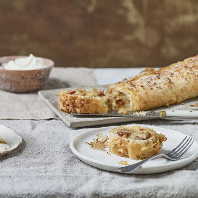 pear-date-and-ginger-strudel