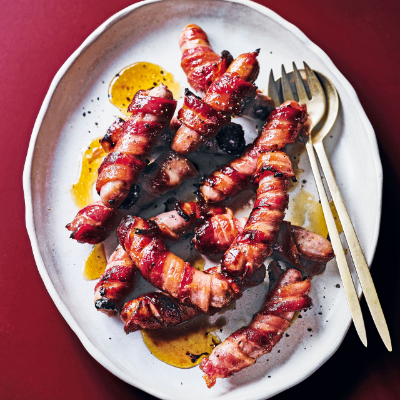 pigs-in-blankets-with-bourbon-glaze