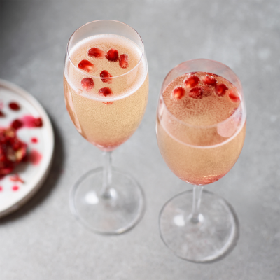 pomegranate-fizz-cocktail