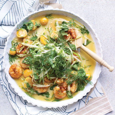 prawns-with-green-nahm-jim-dressing-and-sour-fruits