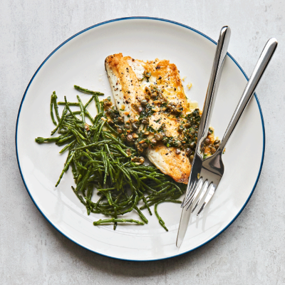 peppered-sea-bass-with-samphire