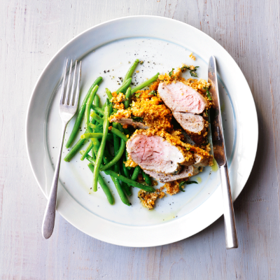 pork-with-tomato-couscous-crust